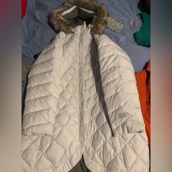 Eddie Bauer Jackets & Blazers - Eddie Bauer Women's Gray 550 Down Jacket